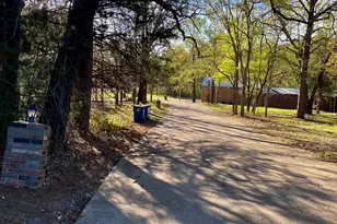 1015 E Broad St, Mineola, TX 75773 - Photo 4