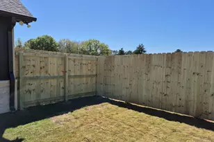 105 W Teal Dr, Troup, TX 75789 - Photo 38