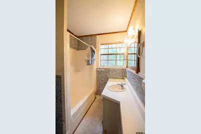 13240 Cr 353, Winona, TX 75792 - Photo 24