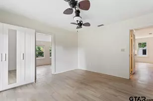 107 Mallory, Lindale, TX 75771 - Photo 22