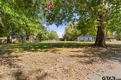 111 Mallory, Lindale, TX 75771 - Photo 4