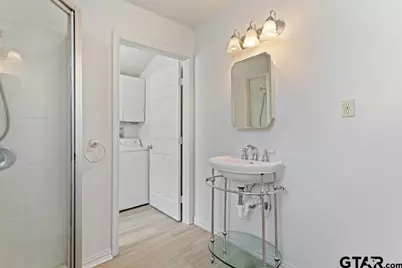 210 Cooper, Lindale, TX 75771 - Photo 18