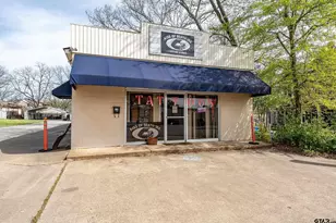 214 N Newsom, Mineola, TX 75773 - Photo 1