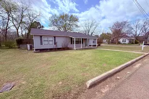 200 E Myrtle, Winnsboro, TX 75494 - Photo 2