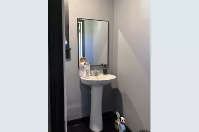 105 S Main, Arp, TX 75750 - Photo 16