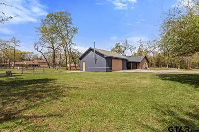 1887 Shiloh Estates Rd, Chandler, TX 75758 - Photo 30