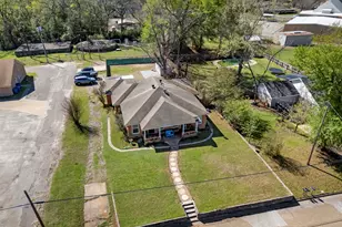 290 Lynch St, Hawkins, TX 75765 - Photo 2