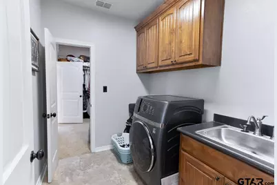 521 Susie St, Chandler, TX 75758 - Photo 22