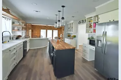 802 W Coke Rd, Winnsboro, TX 75494 - Photo 22