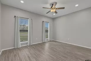 711 Leftwich St, Mt Vernon, TX 75457 - Photo 8