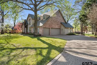 6601 Hollytree Circle, Tyler, TX 75703 - Photo 2