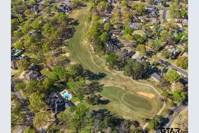 6601 Hollytree Circle, Tyler, TX 75703 - Photo 32