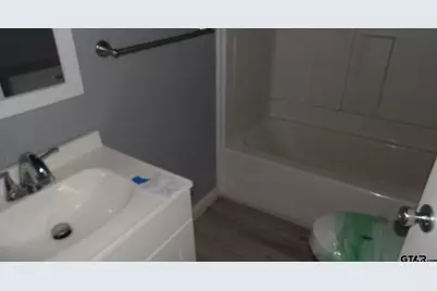 908 W Paschal, Troup, TX 75789 - Photo 8