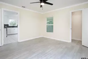 2007 Lee St (Two Houses), Tyler, TX 75702 - Photo 12