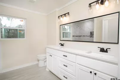 2007 Lee St. (Two Houses), Tyler, TX 75702 - Photo 18