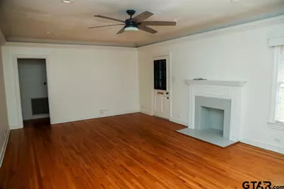 628 Troup, Tyler, TX 75701 - Photo 2
