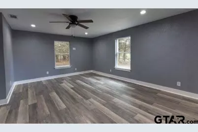 190 Private Road 8503, Ben Wheeler, TX 75754 - Photo 8