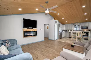 600 Pine Island Cove, Grapeland, TX 75844 - Photo 6