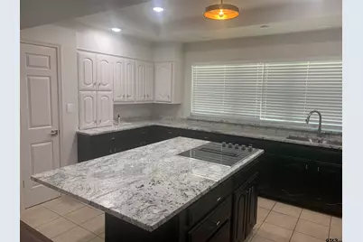 614 Woodland Hills, Tyler, TX 75701 - Photo 4