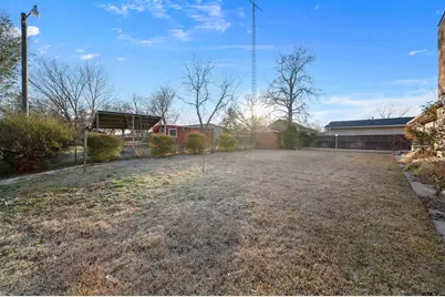 604 E Pennsylvania Ave, Van, TX 75790 - Photo 24
