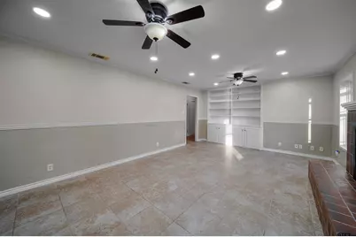 604 E Pennsylvania Ave, Van, TX 75790 - Photo 6