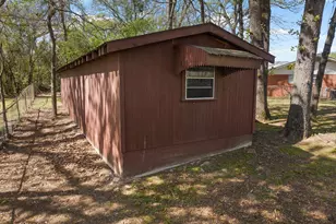 101 Blue Bird St, Mt Pleasant, TX 75455 - Photo 40