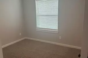 17010 Crossing Cir, Lindale, TX 75771 - Photo 4