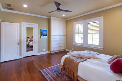 210 Mockingbird Ln, Tyler, TX 75701 - Photo 22