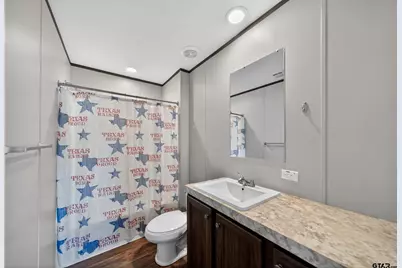 20766 Joe Paul, Chandler, TX 75758 - Photo 36