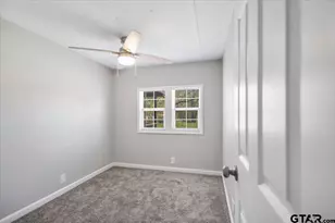 2375 Clinton Dr, Chandler, TX 75758 - Photo 14