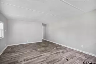 2375 Clinton Dr, Chandler, TX 75758 - Photo 8