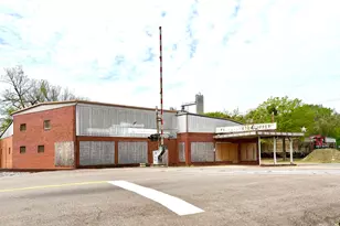 204 Quitman, Pittsburg, TX 75686 - Photo 1