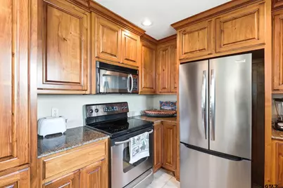 307 South Park Rd, Scroggins, TX 75480 - Photo 14