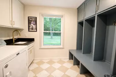 10401 County Road 137, Flint, TX 75762 - Photo 16