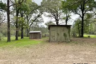 1393 Co Rd 4020, Crockett, TX 75835 - Photo 32