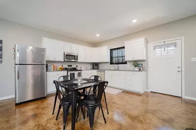 128 Loye Ln, Hawkins, TX 75765 - Photo 12