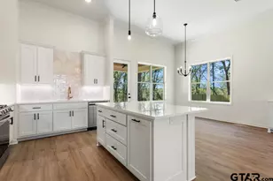 496 Preston Ridge, Tyler, TX 75703 - Photo 12