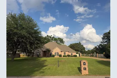 120 Burton, Longview, TX 75603 - Photo 6