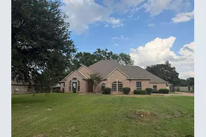 120 Burton, Longview, TX 75603 - Photo 1