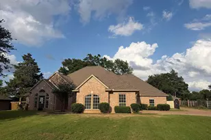 120 Burton, Longview, TX 75603 - Photo 4