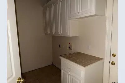 120 Burton, Longview, TX 75603 - Photo 18