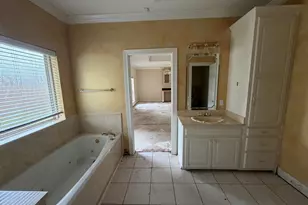 120 Burton, Longview, TX 75603 - Photo 30