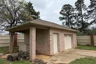 120 Burton, Longview, TX 75603 - Photo 34