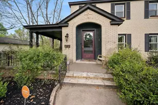 327 N Ponsard, Troup, TX 75789 - Photo 2