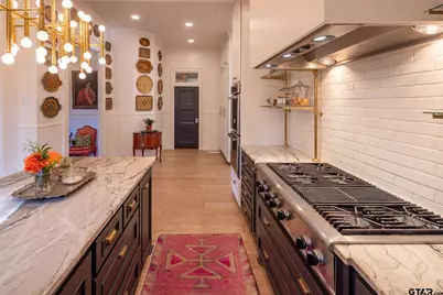 204 Lindsey, Tyler, TX 75701 - Photo 8