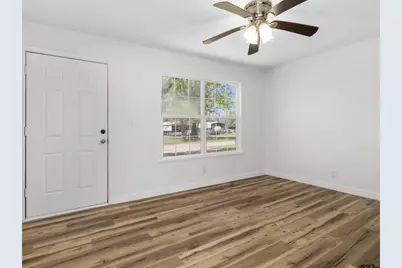 712 Reagan St, Frankston, TX 75763 - Photo 6