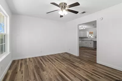 712 Reagan St, Frankston, TX 75763 - Photo 4