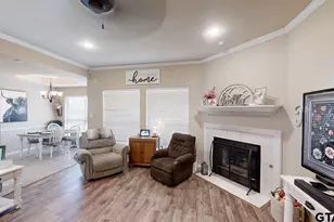 5401 Hollytree Dr, Tyler, TX 75703 - Photo 4