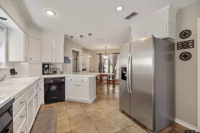 614 Carriage Drive, Tyler, TX 75703 - Photo 12