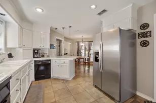 614 Carriage Dr, Tyler, TX 75703 - Photo 12